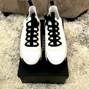 White women’s Chanel Sneakers size 40.5 size 9.5 in women’s